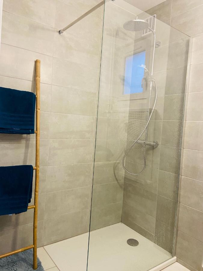 Appartement 2 Chambres Avec Terrasse Vue Sur Jardin Arbore Pontarlier Eksteriør bilde