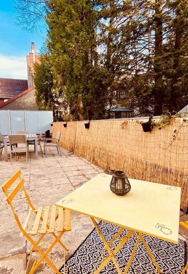 Appartement 2 Chambres Avec Terrasse Vue Sur Jardin Arbore Pontarlier Eksteriør bilde